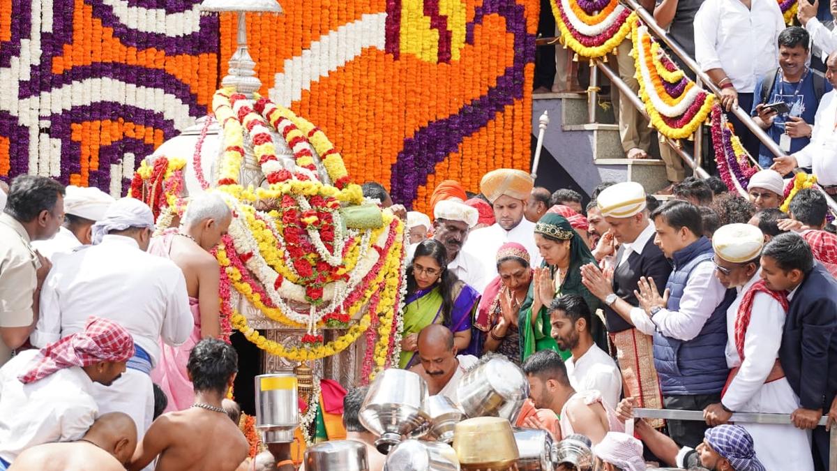 Thousands witness ‘Theerthodbhava’ at Talacauvery
