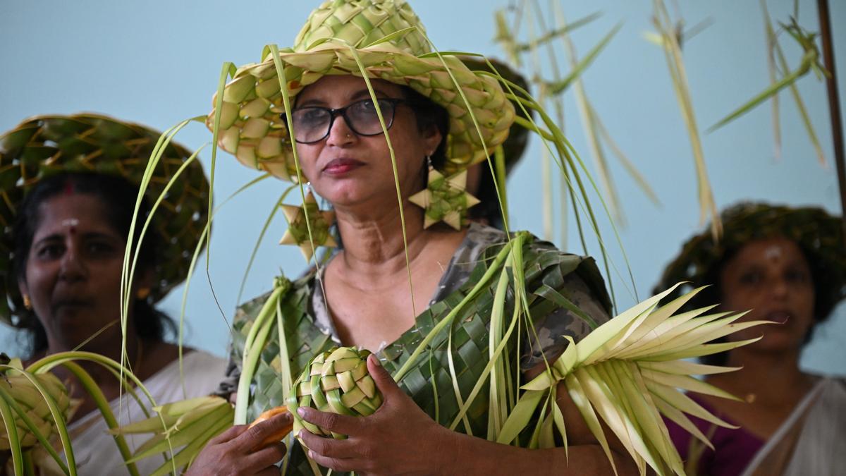 Moozhikulam Sala echoes ethos of organic living through participation in Atham procession