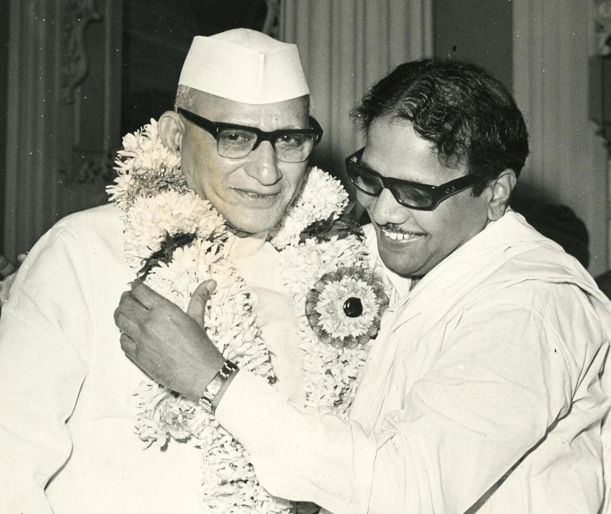 Then Tamil Nadu Chief Minister M. Karunanidhi garlanding Governor K.K. Shah on the occasion of his 66th birthday at Raj Bhavan in Madras on October 27, 1973