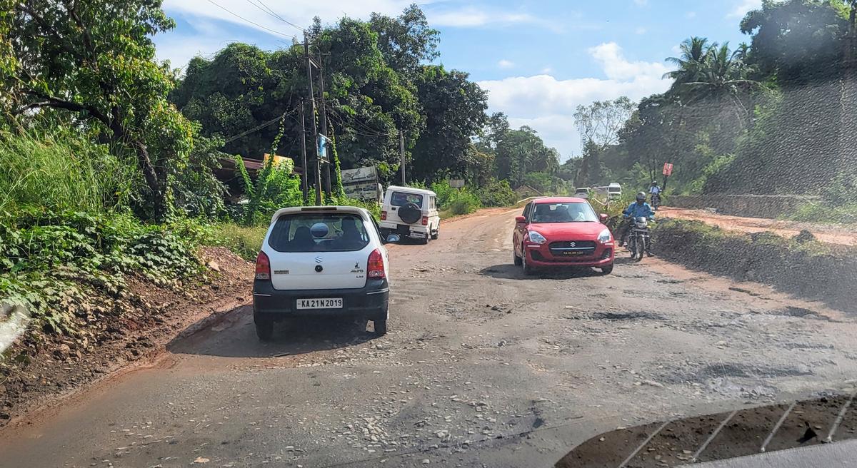 Notwithstanding relaunch of widening of Mangaluru-Tumakuru National Highway 73 into two-lane between in August this year, the project initiated in 2022 is yet to gather pace on Friday, November 15, at many places of the 35 km stretch between Punjalakatte and Charmadi in Dakshina Kannada district.