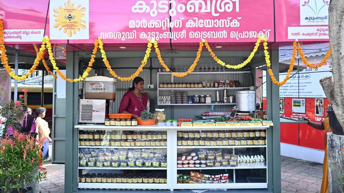 ग्रामीण महिला उद्यमिता का अगला चरण क्या है?