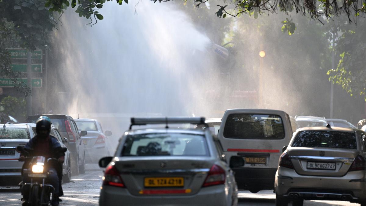 Delhi air pollution: Supreme Court says GRAP-IV measures to continue till December 2 except for schools and colleges 