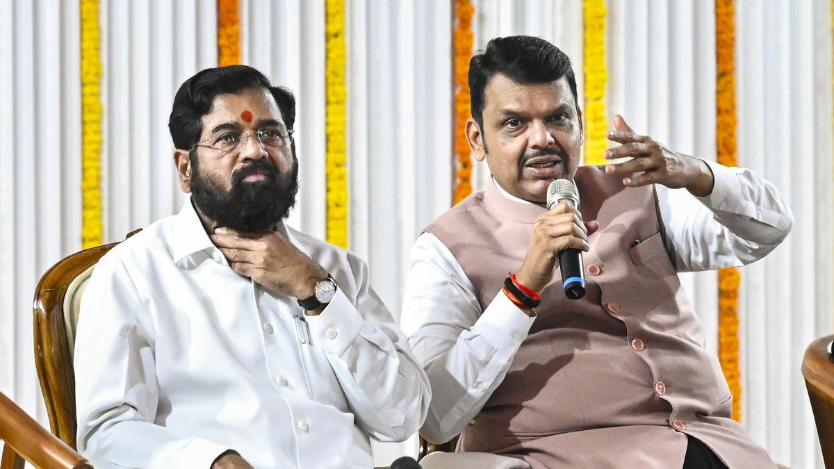 Maharashtra CM Fadnavis, Shinde pay tributes at Hedgewar’s memorial