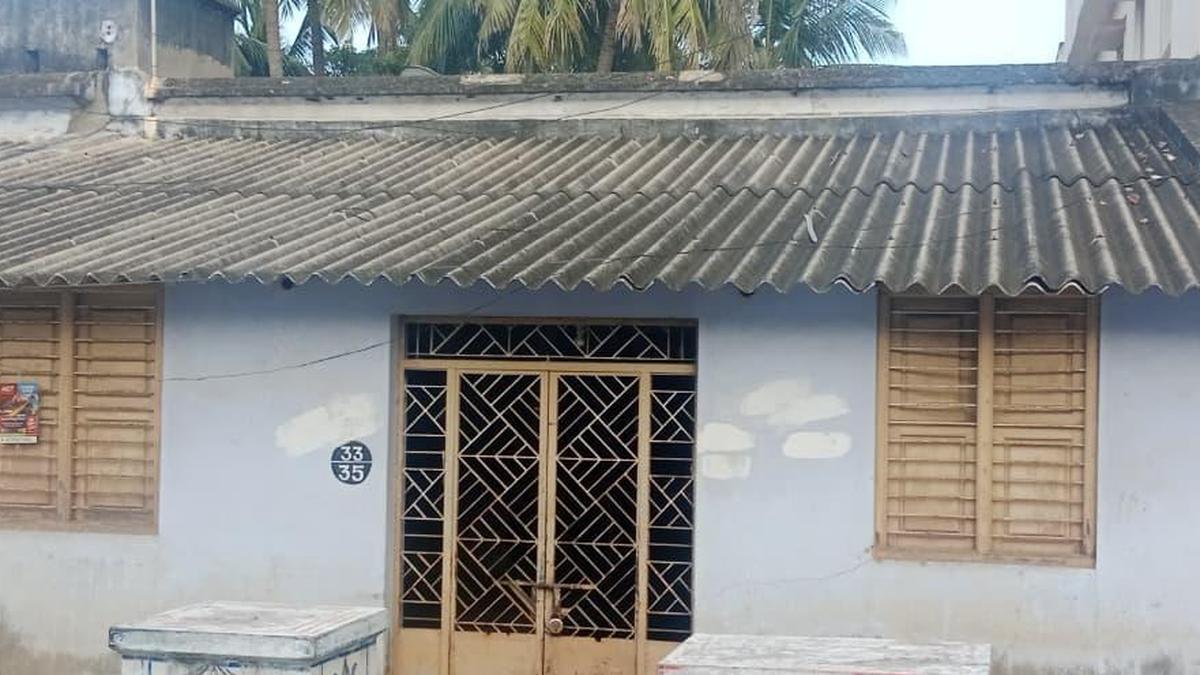 Thiruvanaikovil residents want street to be named after C.V. Raman ...