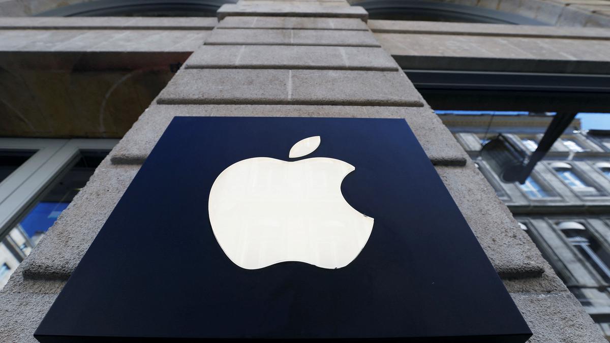 Apple targets raising India production share to up to 25%: Goyal