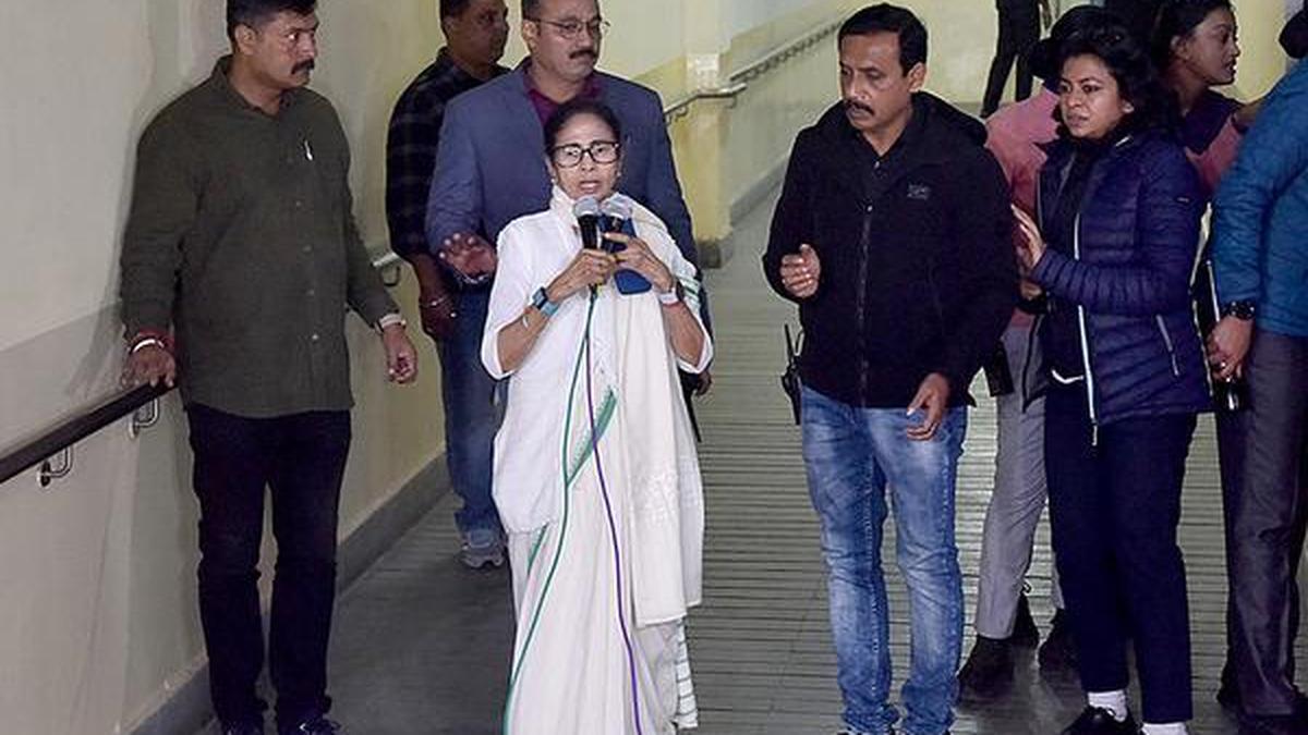 Chief Minister walking into an ongoing ED raid is not a Centre-State dispute, Supreme Court says