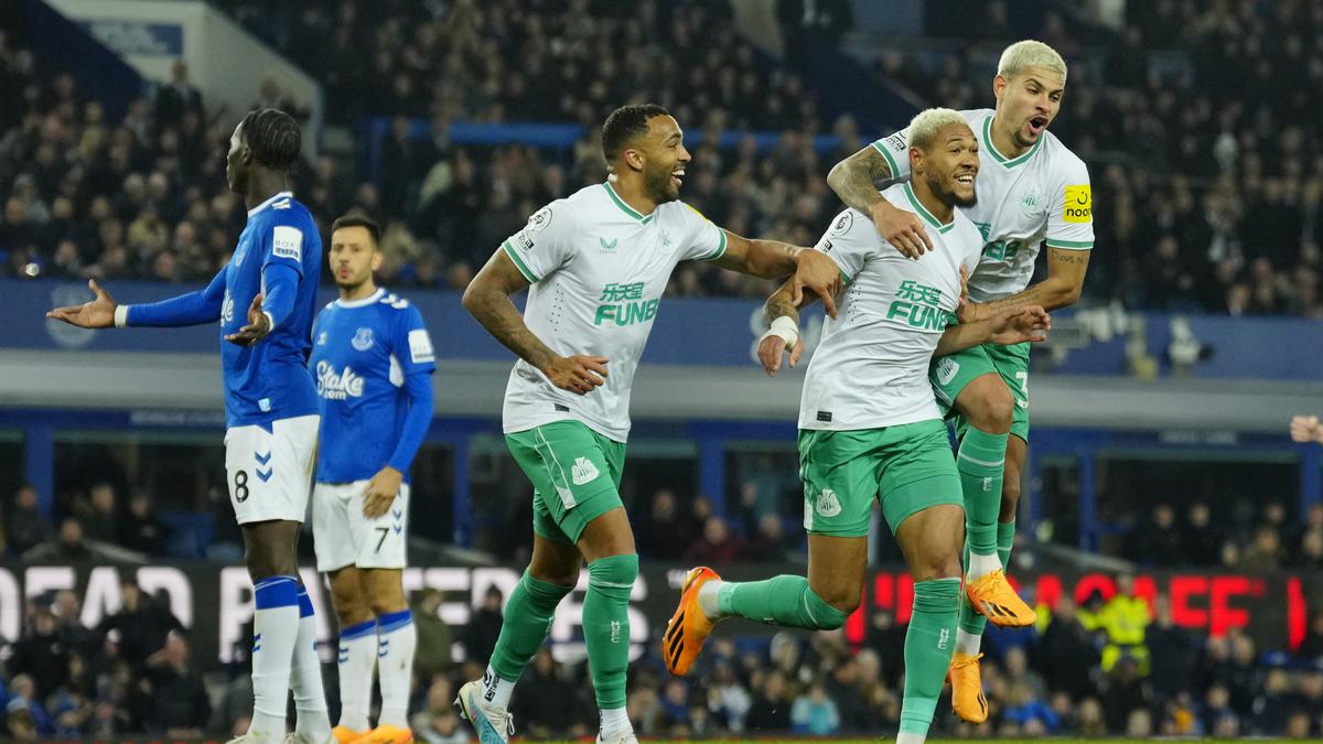 Premier League | Rampant Newcastle crush Everton; Man United held by Tottenham