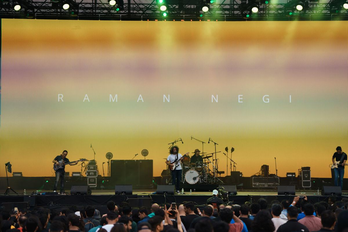 2024 बेंगलुरु संगीत पुनर्कथन 12 Raman%20Negi%20performing%20at%20Bandland%202024%20produced%20and%20promoted%20by%20BookMyShow%20Live
