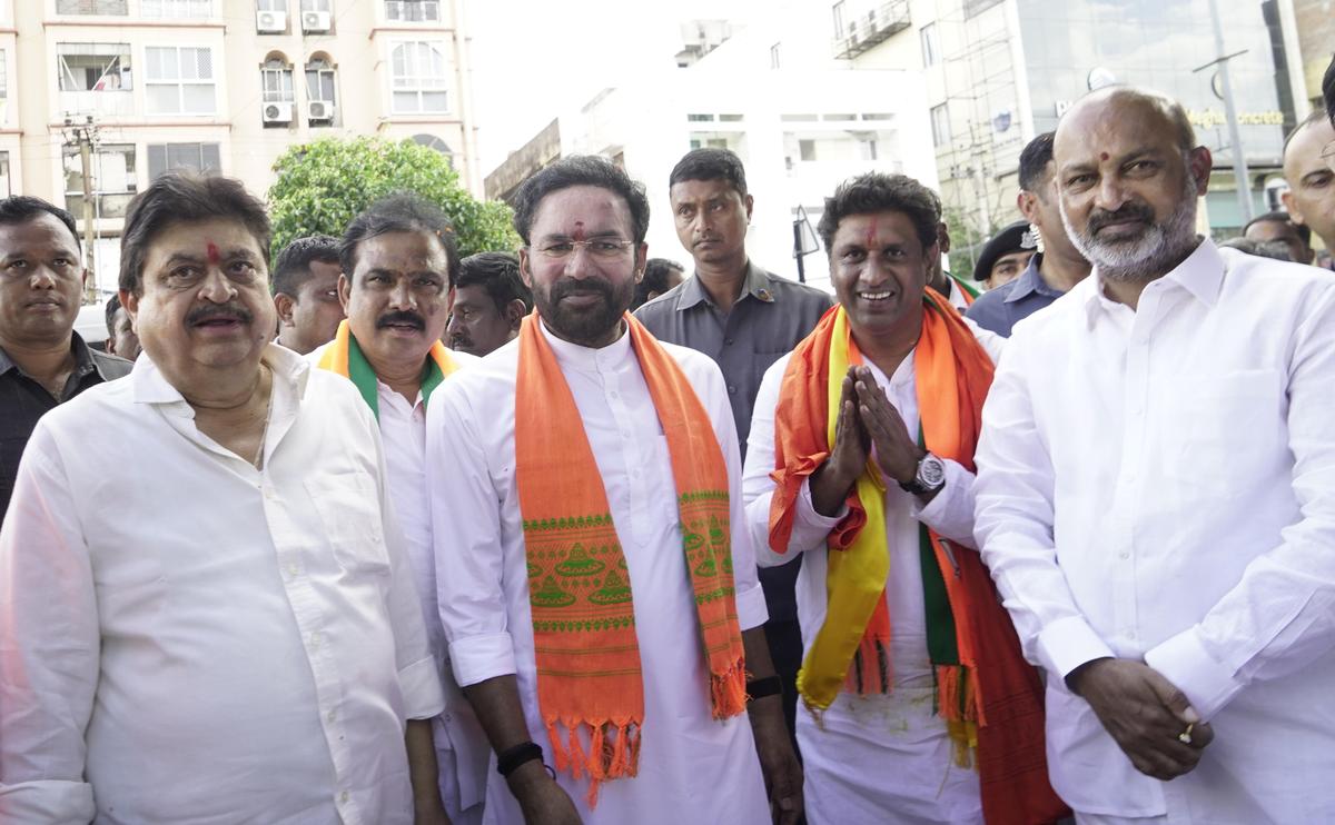 BJP candidate for Jubilee Hills bypoll Lankala Deepak Reddy with BJP State president N. Ramchander Rao, and Union Ministers G. Kishan Reddy and Bandi Sanjay, heading to file his nomination at Mandal Revenue Office in Hyderabad on Tuesday.