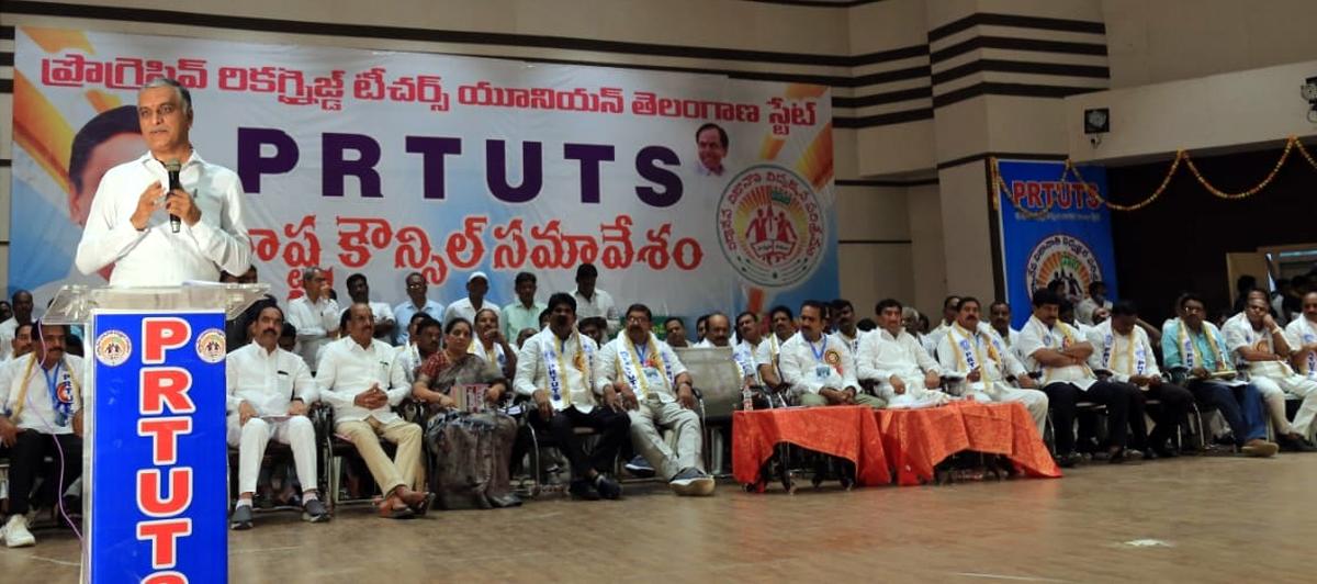 Decision on health cards for employees soon: Harish Rao