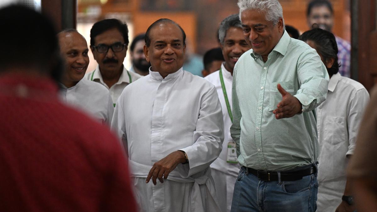 Media award presented to Rajdeep Sardesai