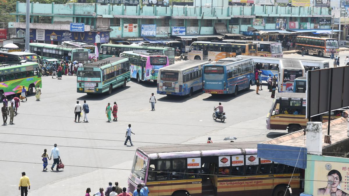’Dindigul bus stand is an example of how a bus stand should not be functioning’ commuters say