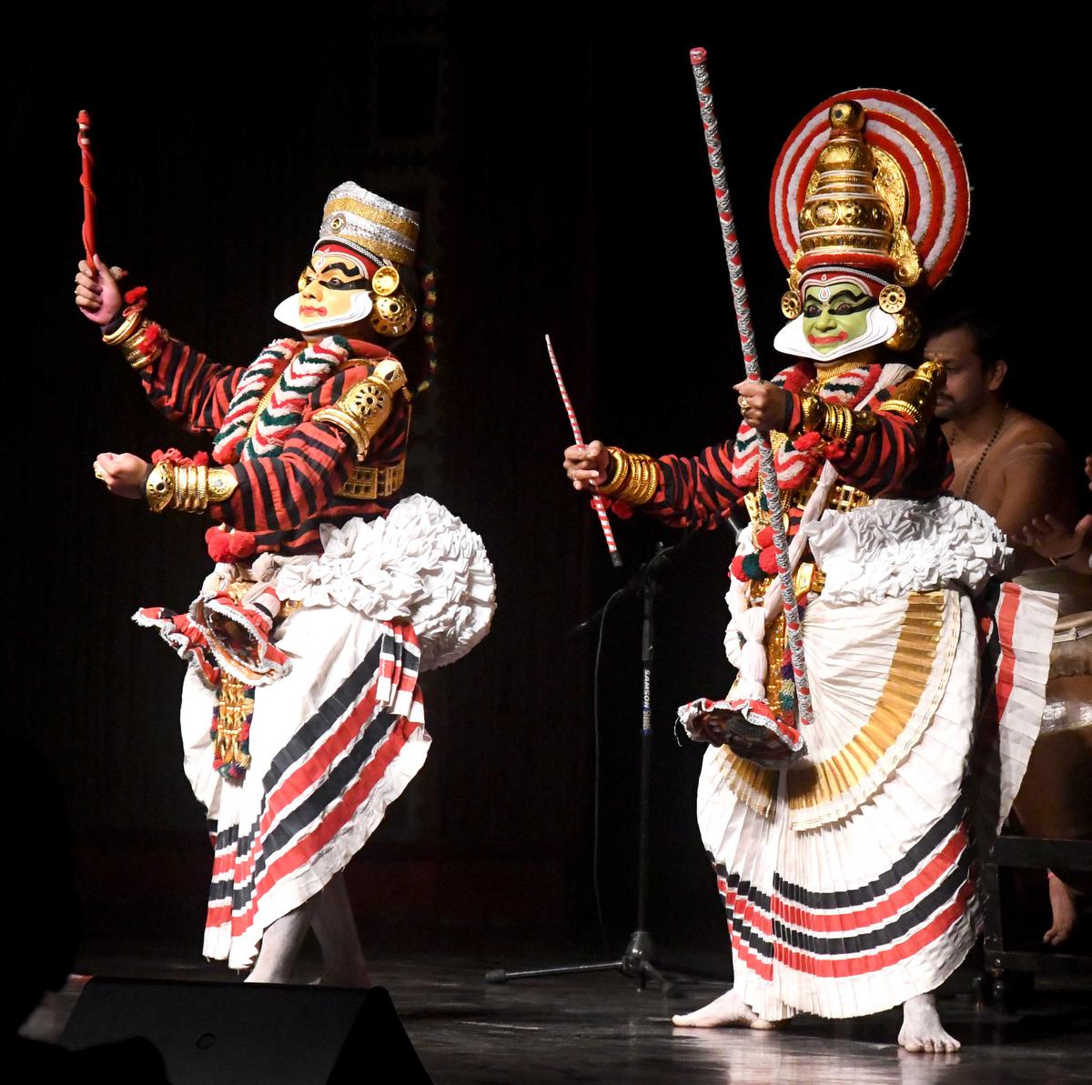 As part of the Silver Jubilee celebrations of the Prakriti Foundation in February 2023, a Kodiyattam performance in 'Abhijanna Sakantalam' by Napthiya Margi Madhu, Kalakshetra. 