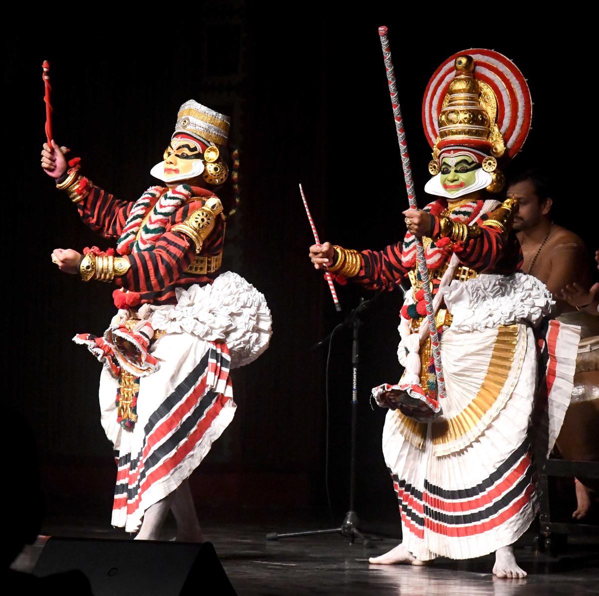 Nepathya Margi Madhu in ‘Abhijnana Sakuntalam’ a Koodiyattam performance at Kalakshetra, as part of Prakriti Foundation’s silver jubilee celebrations in February 2023. 