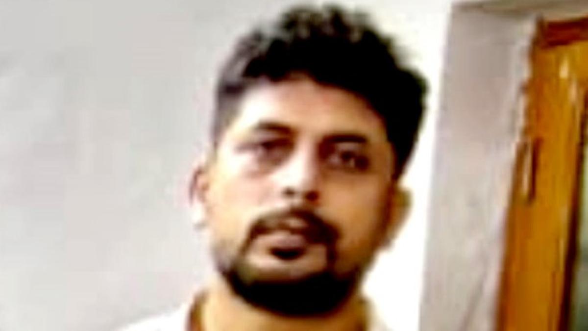 Excise enforcement constable held for extortion from film celebrities with drug case threats