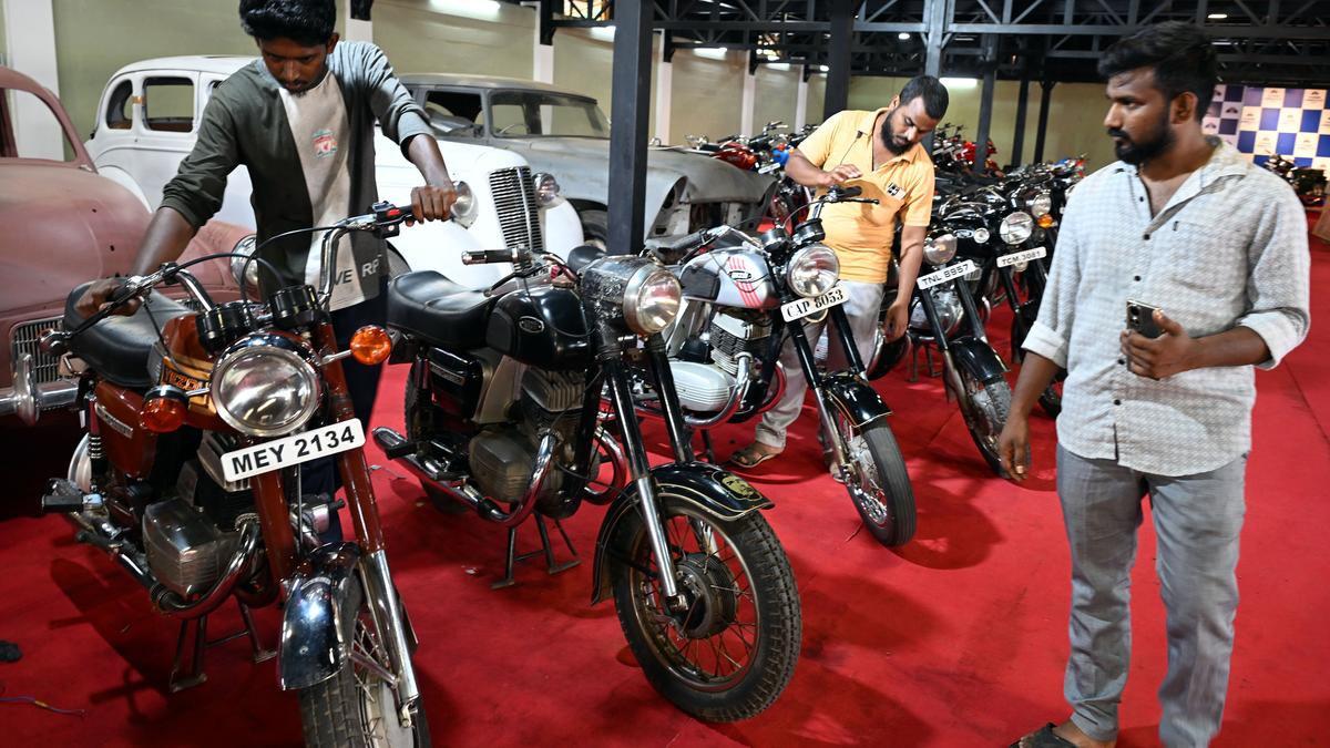 Free private museum showcases vintage vehicles and antiques in Tiruchi