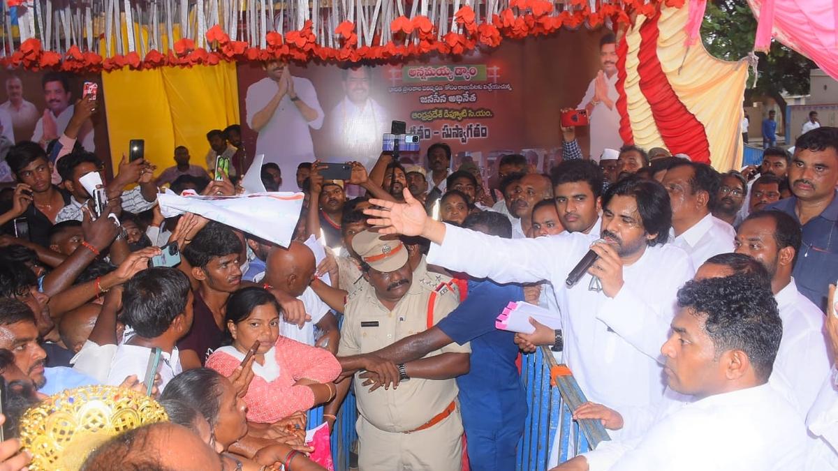 Govt. will stand by victims of Annamayya dam wall collapse, says Pawan Kalyan