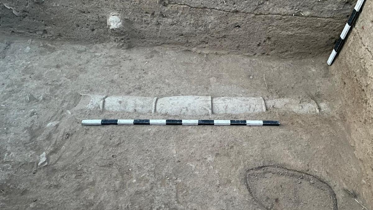 Terracotta pipelines unearthed at Keeladi