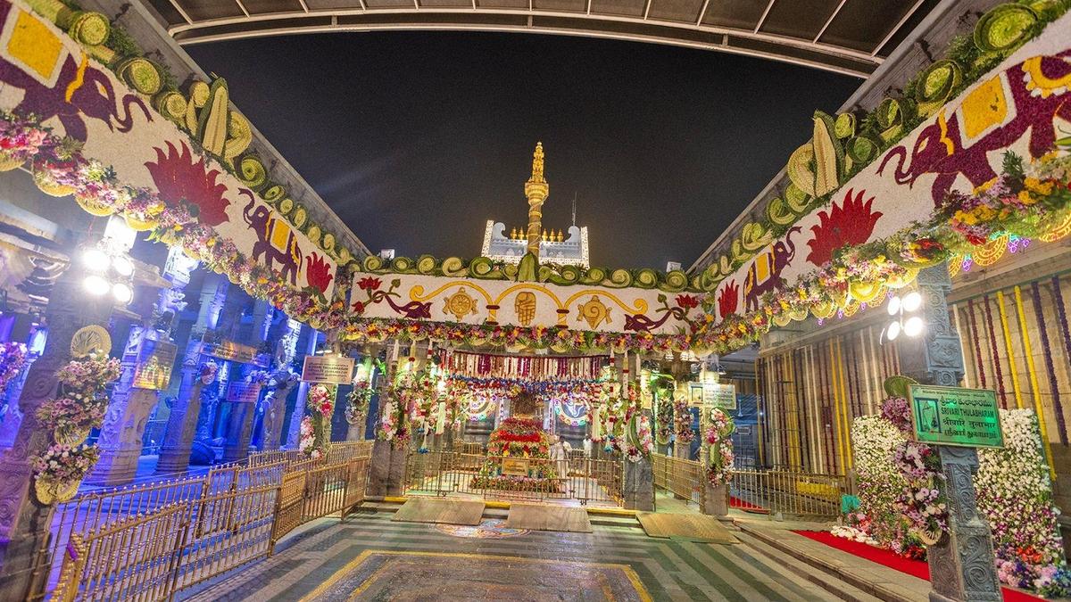 Tirumala dazzles as Vaikuntha Dwaram opens for Ekadasi