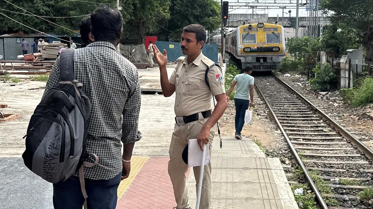 Last minute change in MRTS trains not stopping in Park Town station causes hardship to commuters