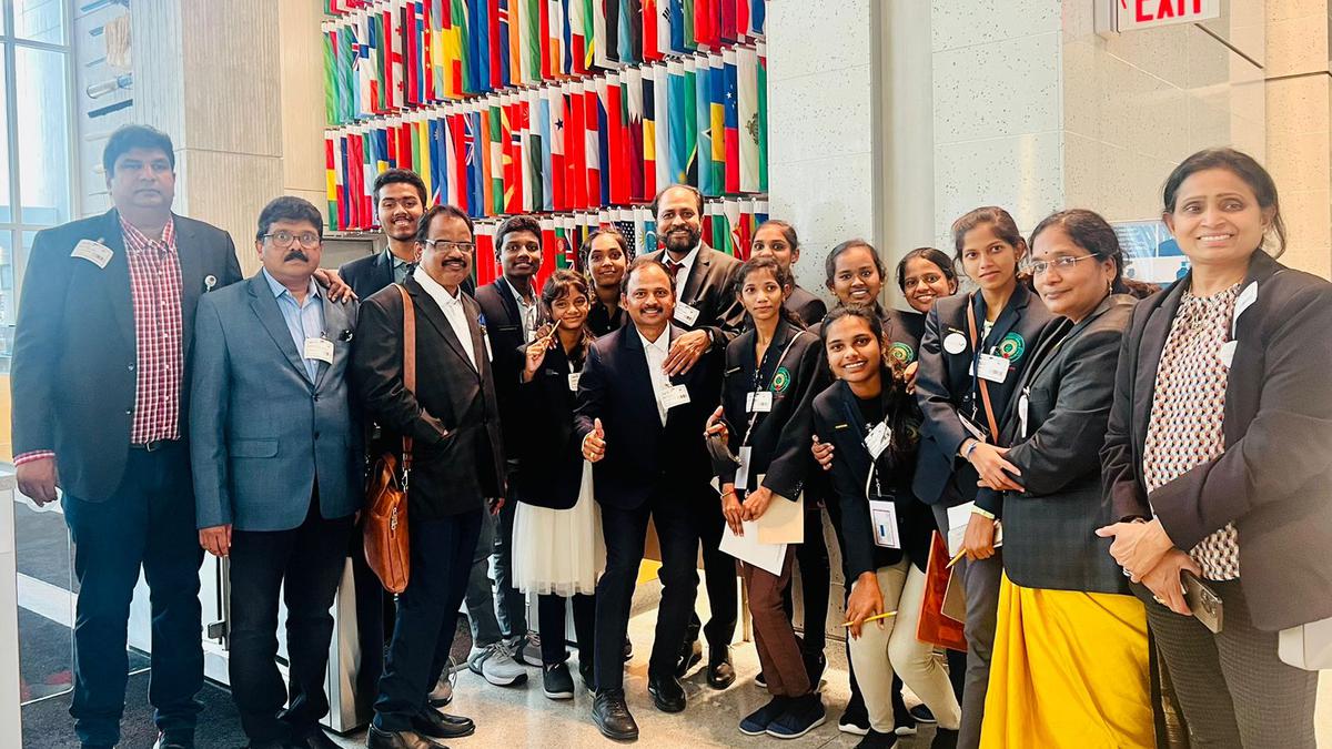 Students’ team visits World Bank, interacts with officials