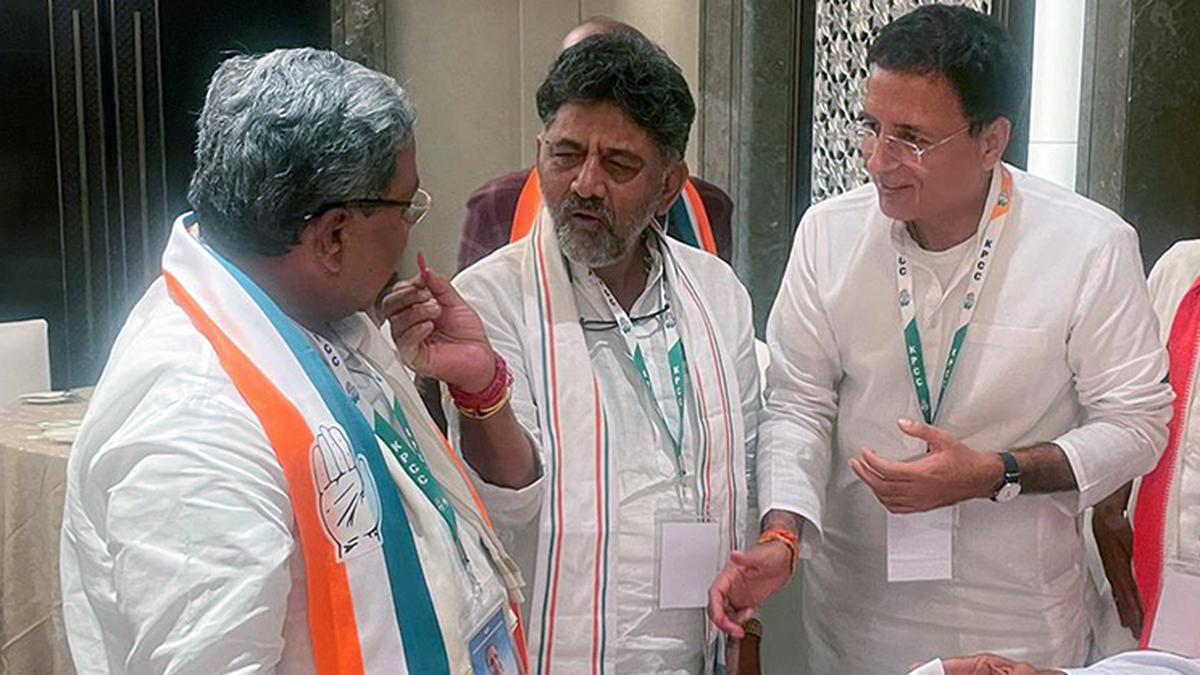 Karnataka government formation live updates: Siddaramaiah or D.K. Shivakumar, who will be the new CM?