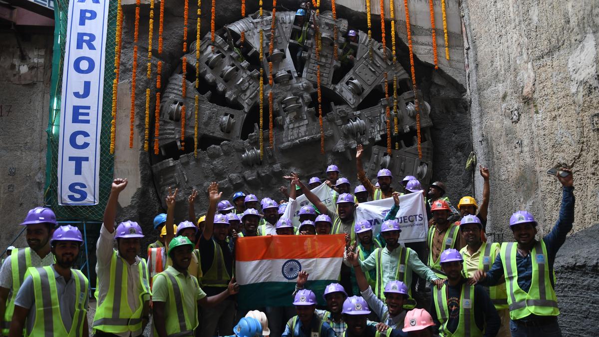Chennai Metro’s ‘Nilgiris‘ reaches Madhavaram High Road after tunneling for 1.4 km