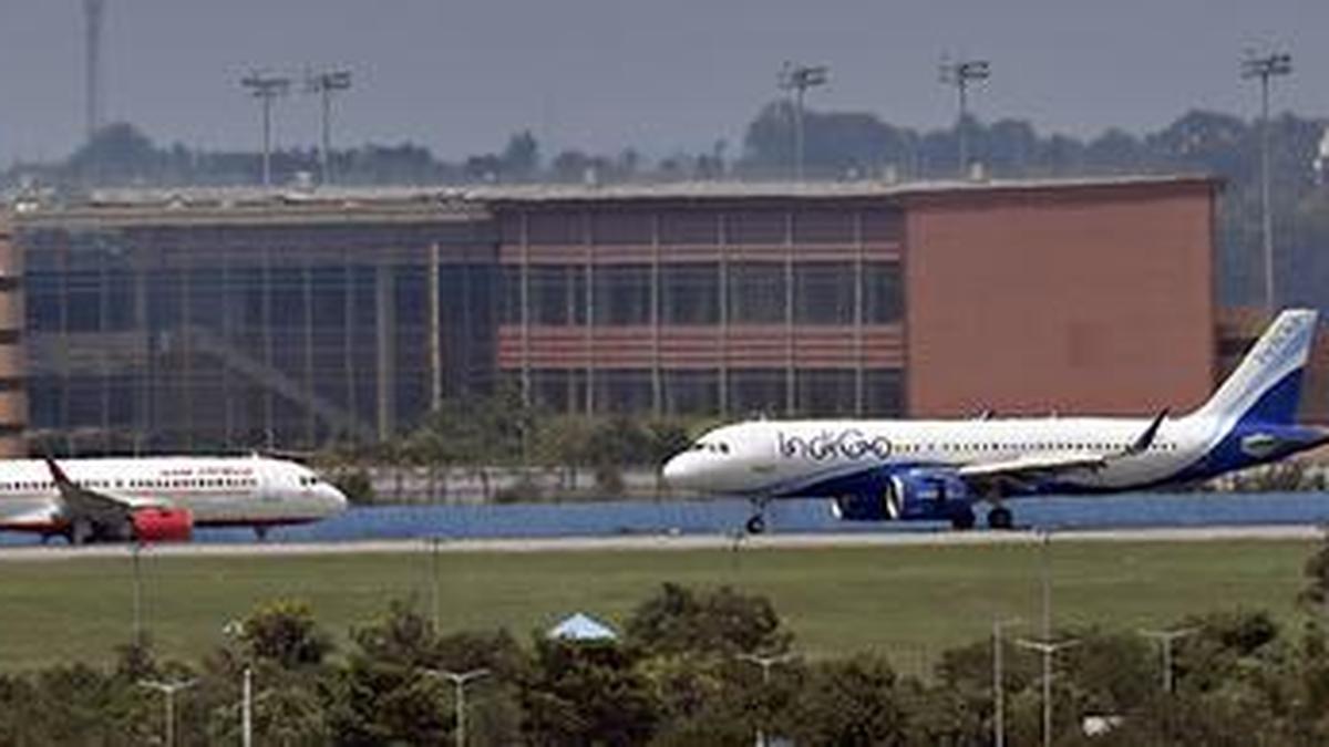BIAL hands over ₹16.49 crore dividend to Karnataka govt.