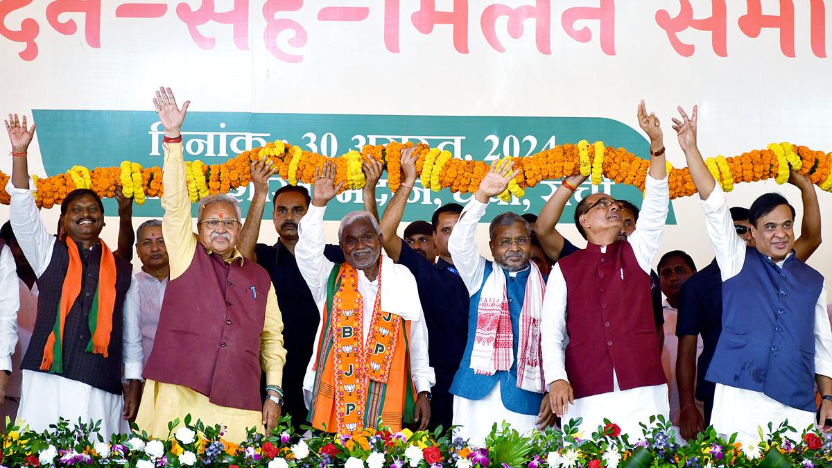 Champai Soren, Former Jharkhand CM joins BJP