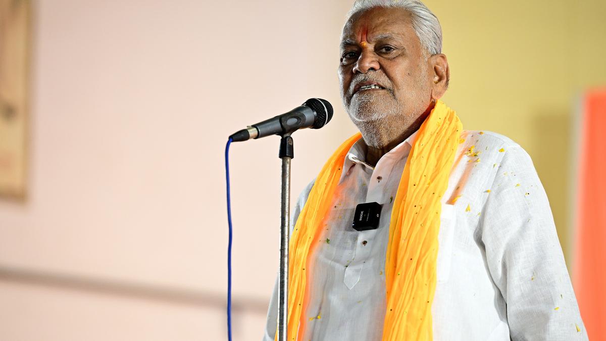 Watch | Amidst brewing Kshatriya community discontent, Rupala and Dhanani clash in Rajkot