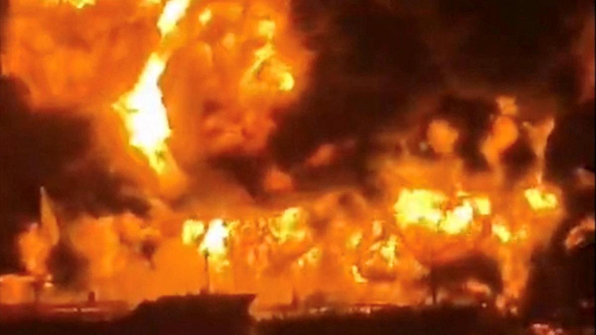 ईरान-इजरायल युद्ध LIVE: इराक में दो तेल टैंकरों पर हमला; एक की मौत, 38 को बचाया गया