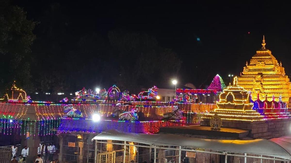 Sankranti Mahotsavams commence at Srisailam