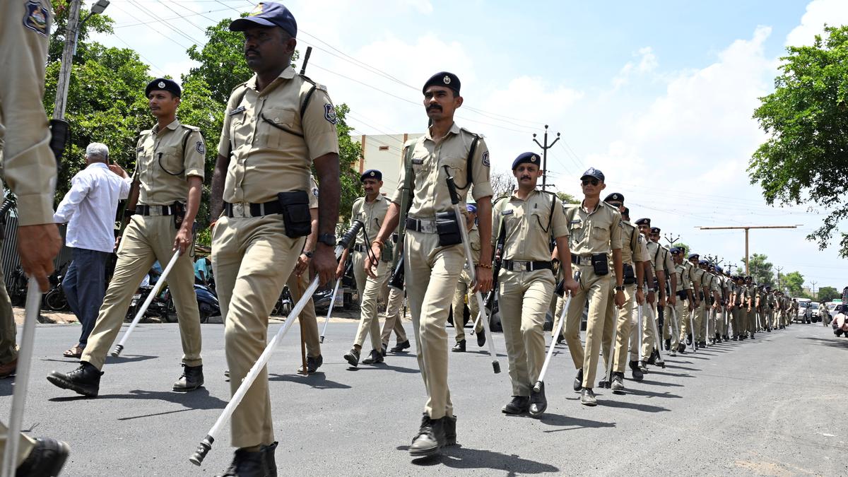 Lok Sabha polls | 10,000 police personnel roped in from neighbouring States for election security in Tamil Nadu