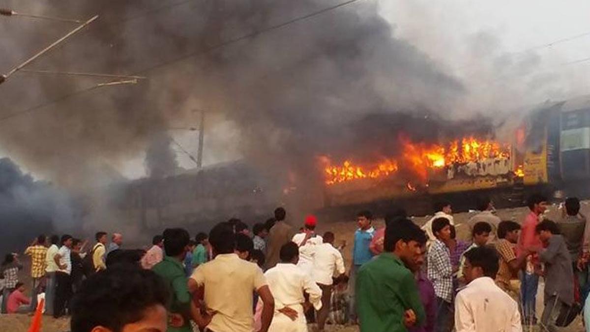 Andhra Pradesh: Railway Court acquits all 41 accused in Tuni arson case