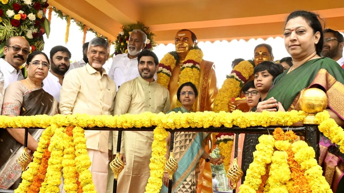 A.P. CM promises houses to 286 beneficiaries in his native village Naravaripalle by next year