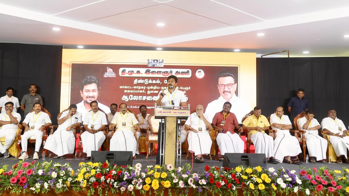 Udhayanidhi Stalin urges cadre to work towards achieving 100 % success in upcoming Assembly elections