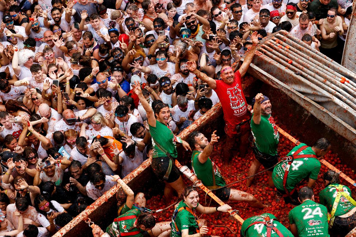 2024 08 28T110249Z 1026522849 RC2ZO9AH6X7X RTRMADP 3 SPAIN CULTURE TOMATO FIGHT