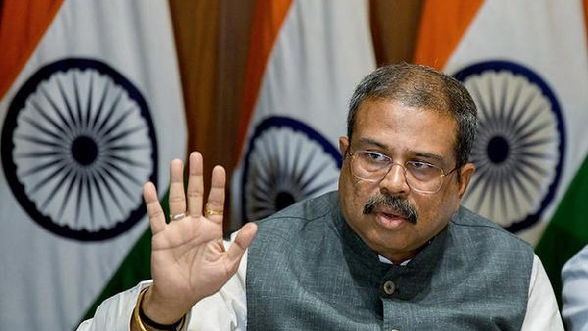 Pradhan discusses CBSE payment gateway overhaul with four public sector banks