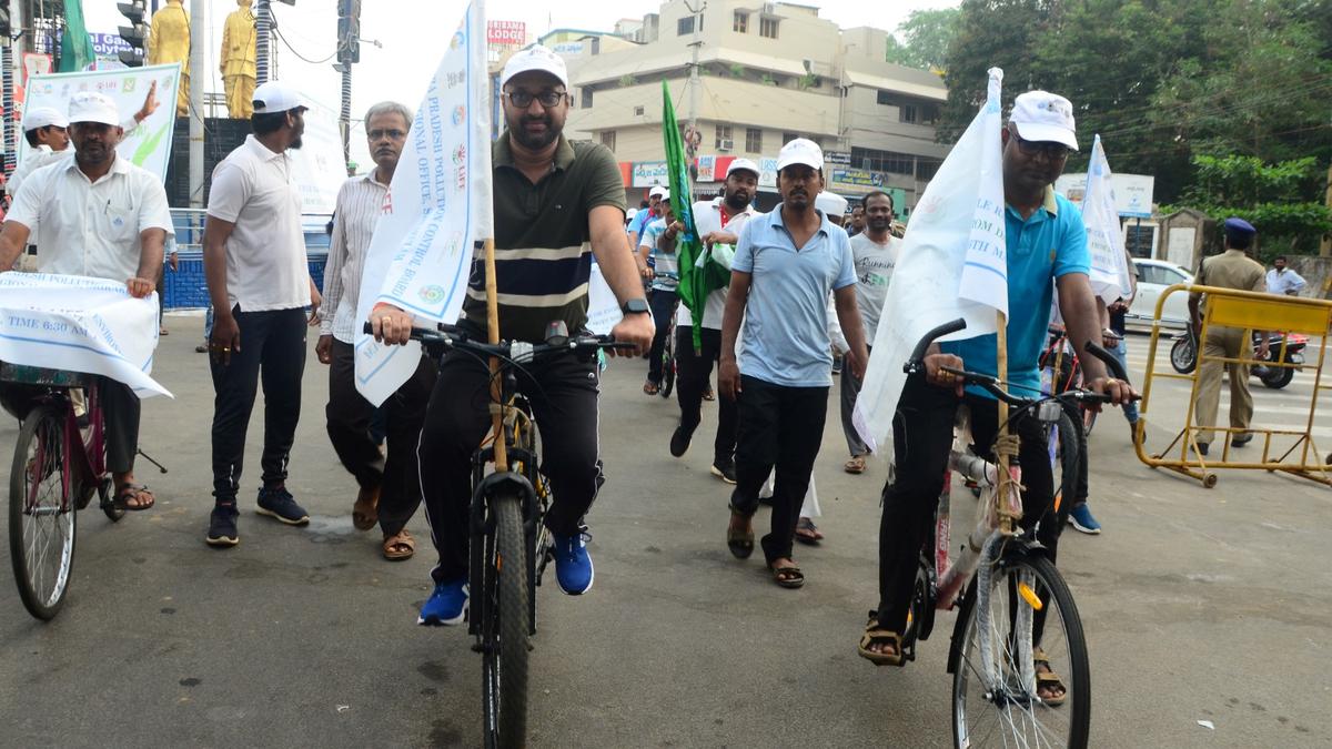 Srikakulam collector inaugurates cycle rally to promote environment friendly transport