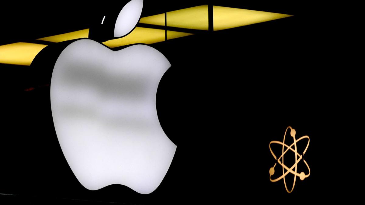Apple defeats consumers' crypto-payment antitrust case for now