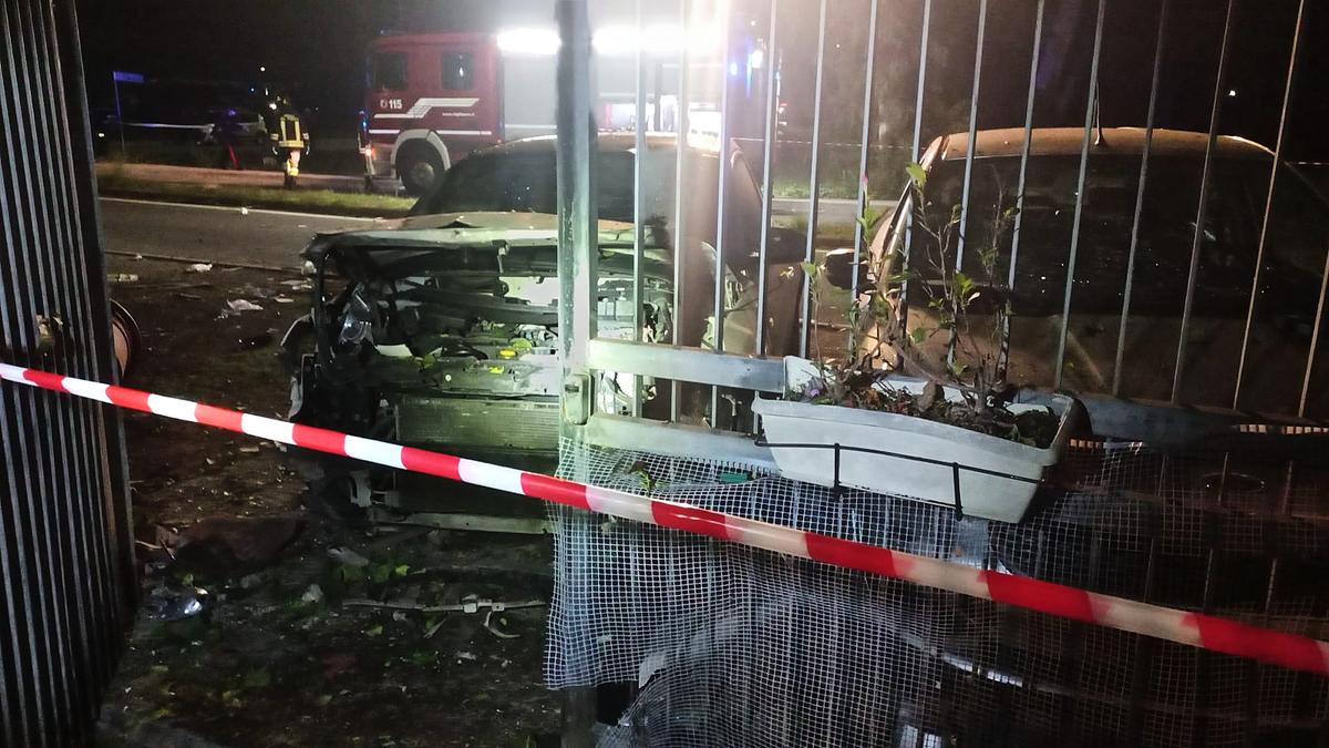 https://th-i.thgim.com/public/incoming/ls0v9m/article70176685.ece/alternates/LANDSCAPE_1200/Italy_Journalist_Explosion_00924.jpg