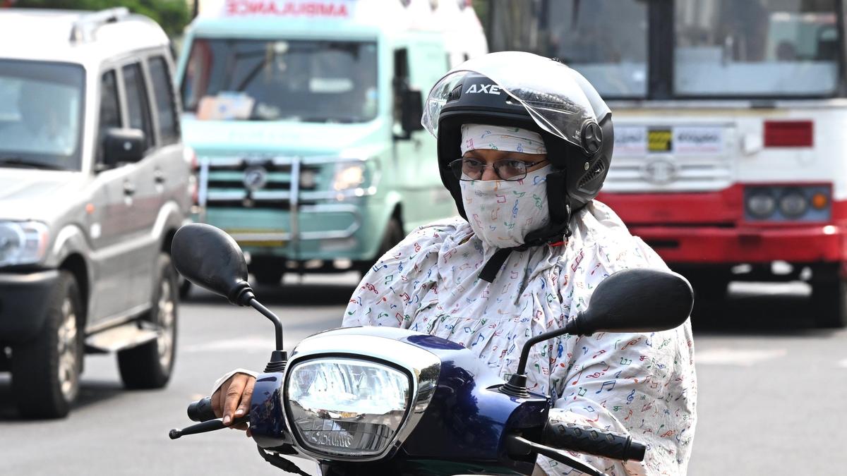 Heatwave continues to scorch north Andhra districts; health experts urge caution