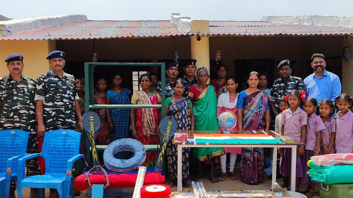 Police and CRPF adopt school in Maoist area in ASR district, give it a new look