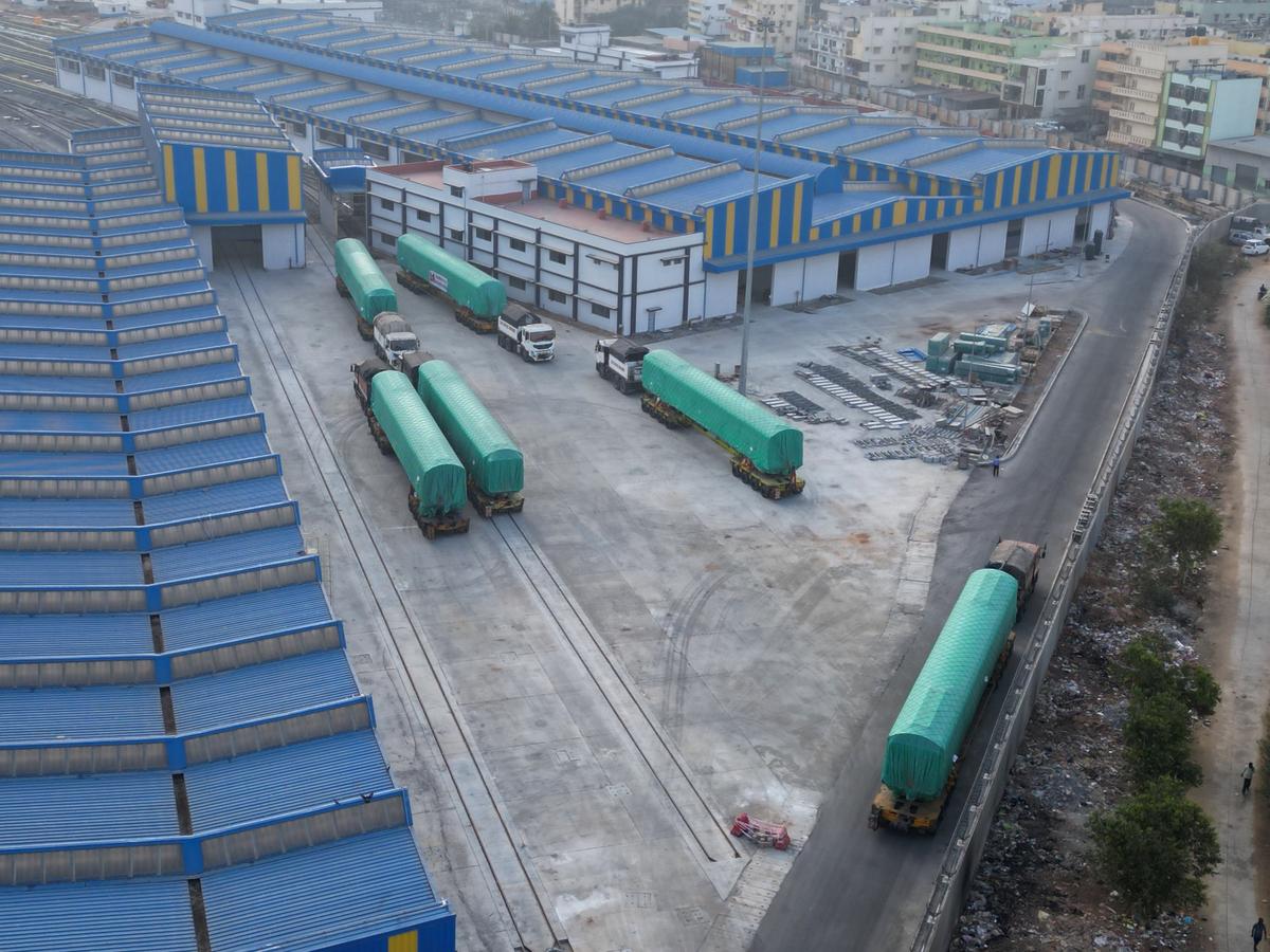 The newly-constructed Hebbagodi depot to serve the upcoming Yellow Line between R.V. Road and Bommasandra. The newly-constructed Hebbagodi depot to serve the upcoming Yellow Line between R.V. Road and Bommasandra.