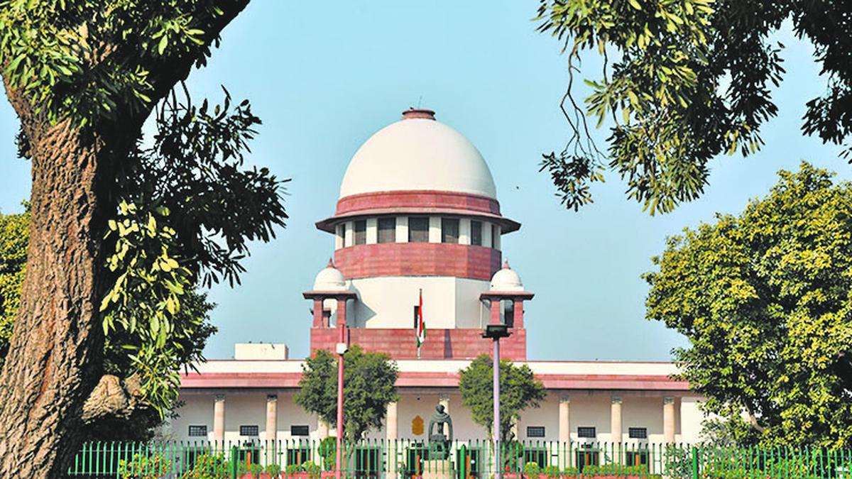 Wife can get maintenance from husband even if she doesn’t abide by cohabit decree: SC