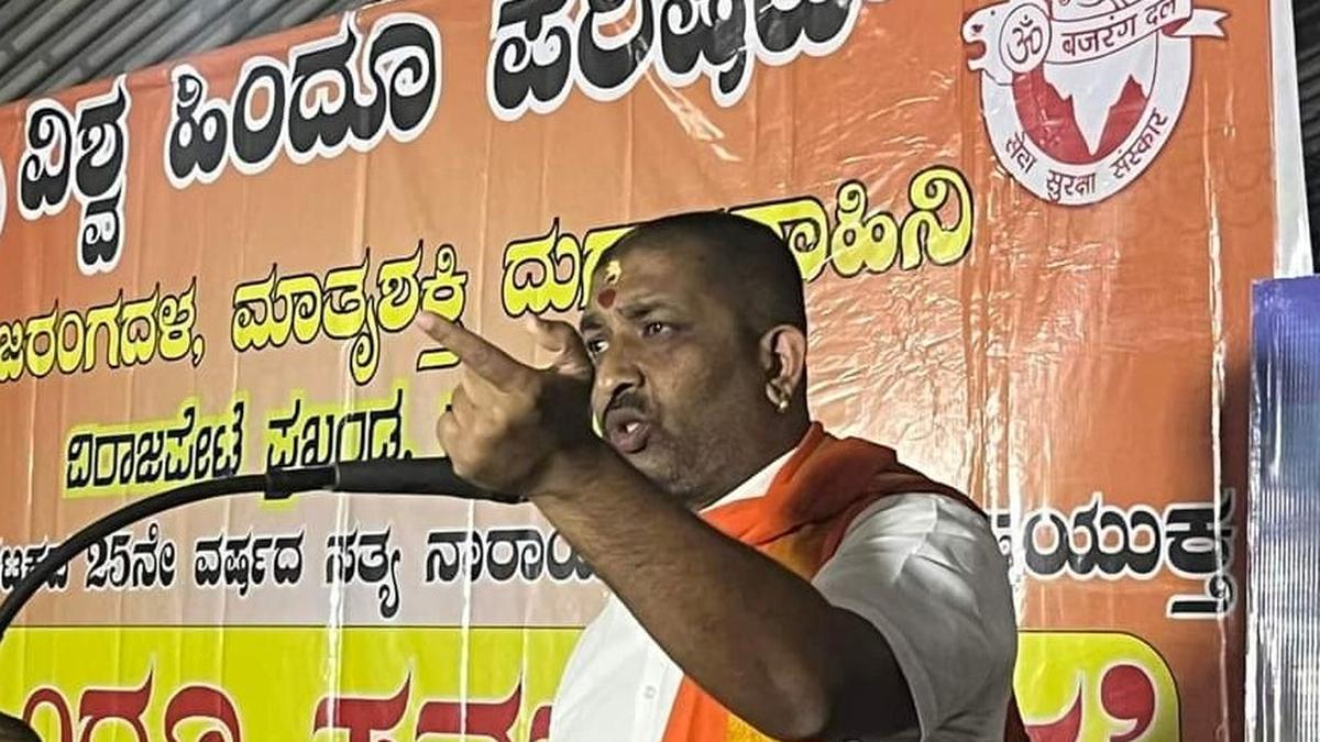 Bajrang Dal leader on the run after threatening to open fire at ‘jihadis selling fish and vegetables’ in Karnataka