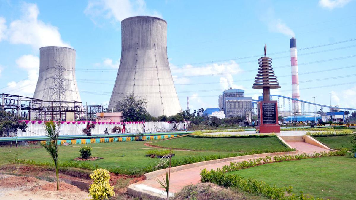 Workers, opposition parties stage mahadharna against privatisation of Sri Damodaram Sanjeevaiah Thermal Power Plant in Andhra Pradesh