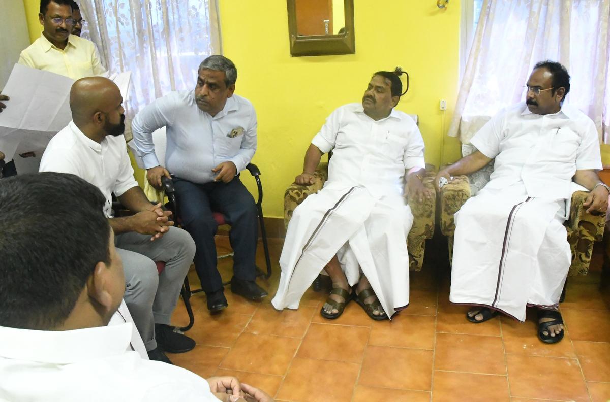 Ministers visit Tamil Nadu Salt Corporation at Valinokkam