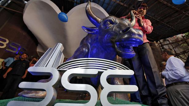 Markets rebound in early trade; Sensex jumps 1,028 points