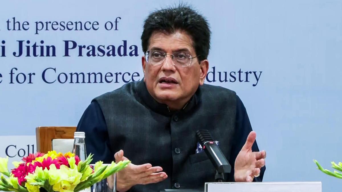 Dismiss Piyush Goyal from Cabinet, SKM urges President Murmu